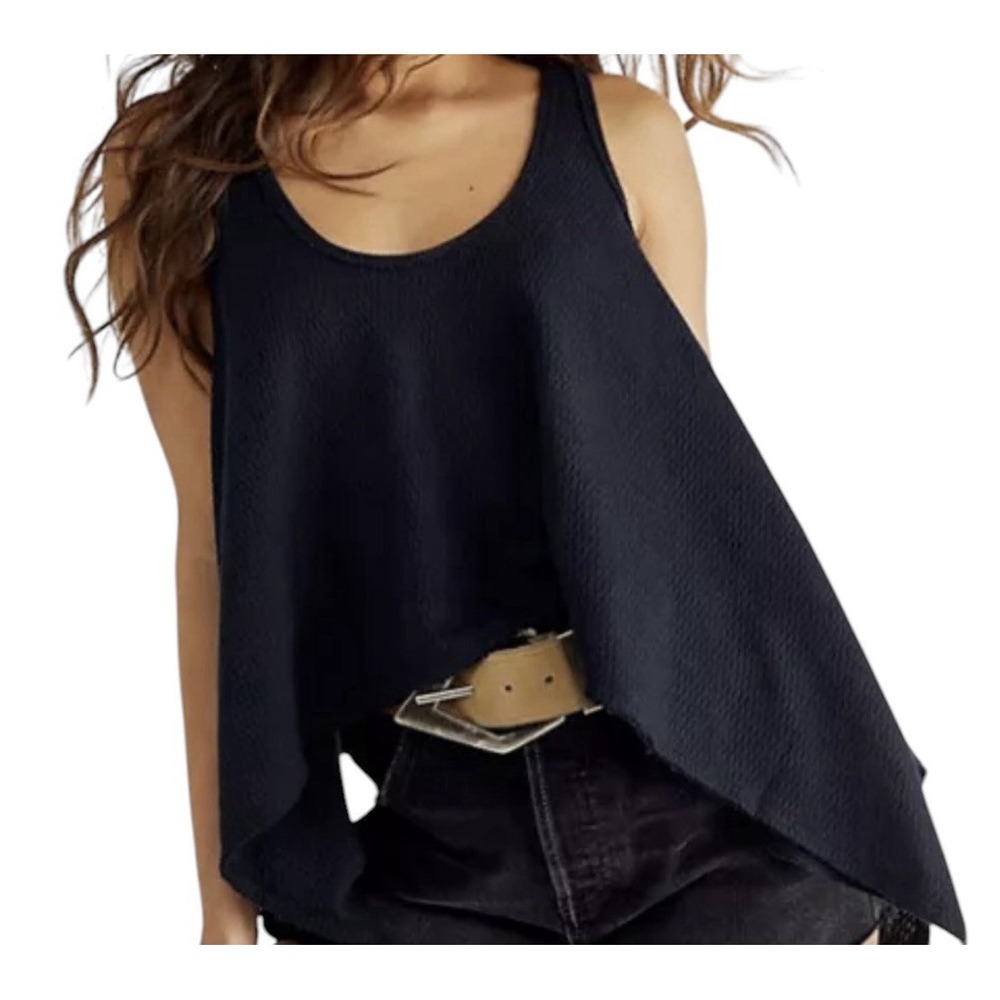 Free People Top Women's XS‎ Black Asymmetrical Hem Knit Sleeveless Oversized
